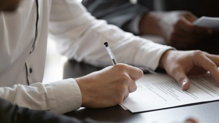 What You Should Look For When Analysing A Loan Applicant’s Bank Statements?